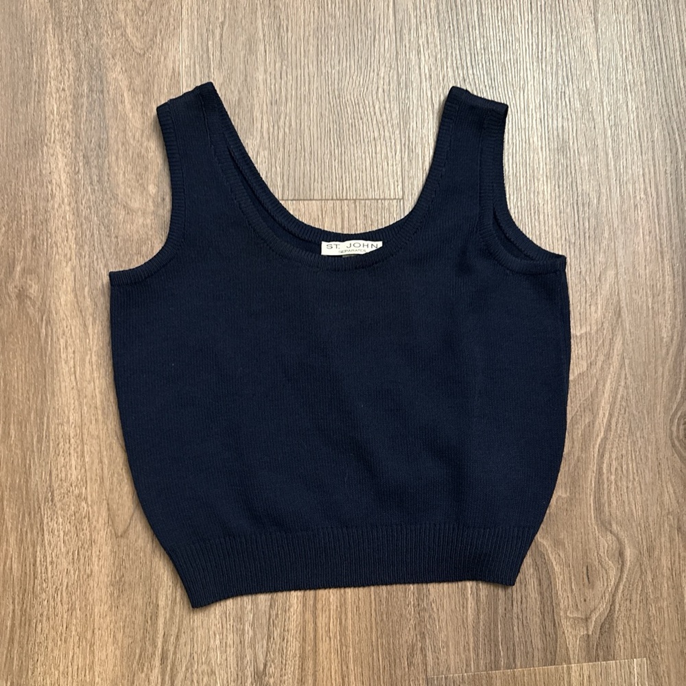 St. John separates Navy Knit Tank Top size medium